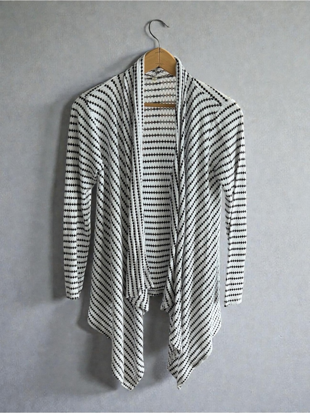 Lily White White and Black Striped Draped Open-Front Cardigan‎